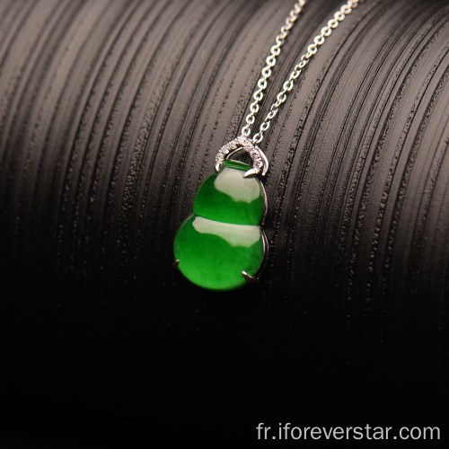 Pendentif Jadeite Cucurbit en or blanc 18K